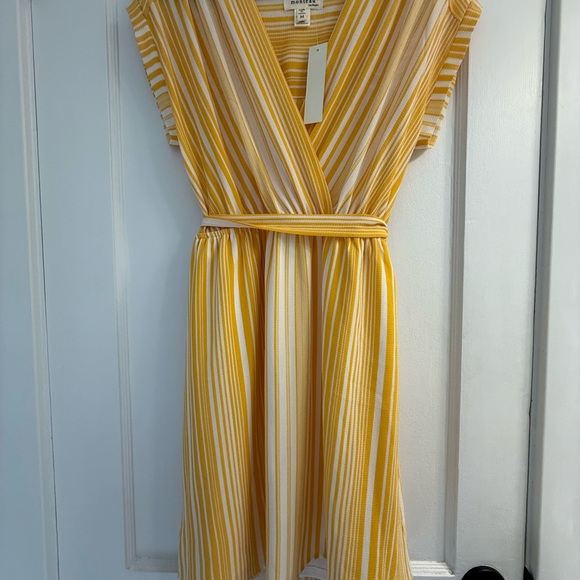 Monteau Dresses & Skirts - Monteau Yellow and White Striped Midi Dress